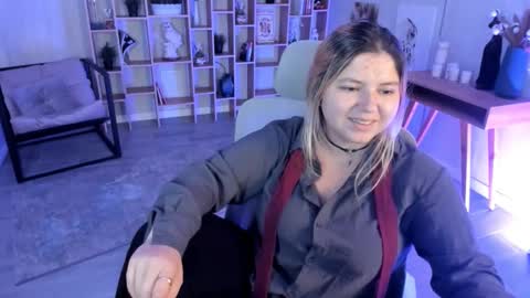 Snapshot of diaangell chatting on 26, 9, 2025 Dia online show from 26, 9, 2025
