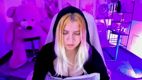 Dia online show from 28, 11, 2025