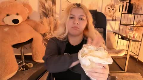 Dia online show from 18, 12, 2025