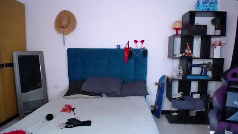 Snapshot of diabla_sexyboobs chatting on 12, 1, 2025 D I A B L A online show from 12, 1, 2025