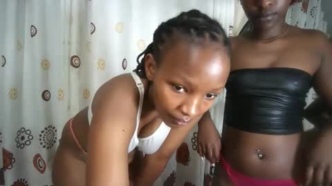 Snapshot of diamond_siren chatting on 25, 3, 2026 Cutie online show from 25, 3, 2026