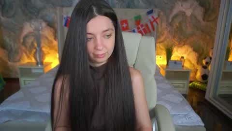 Snapshot of diamondeyeess chatting on 5, 7, 2026 Sasha online show from 5, 7, 2026