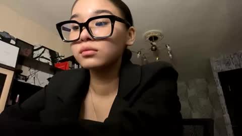 Snapshot of diamondtraverse chatting on 4, 2, 2026 Julia online show from 4, 2, 2026