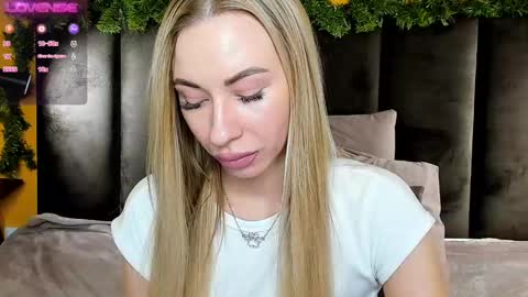 Snapshot of diana_garrett chatting on 14, 1, 2025 Diana  online show from 14, 1, 2025