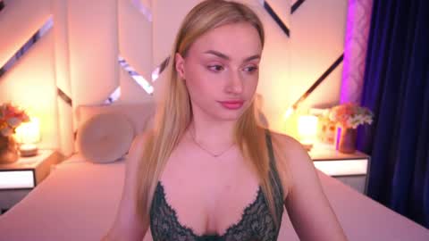 diana_nova online show from 25, 5, 2026