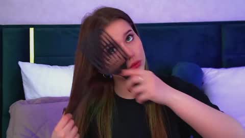 Snapshot of dianabecker chatting on 13, 5, 2026 Diana online show from 13, 5, 2026