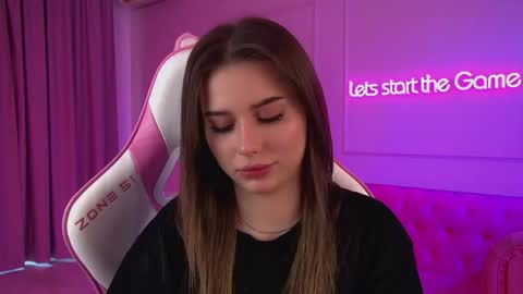 Snapshot of dianabecker chatting on 16, 5, 2026 Diana online show from 16, 5, 2026