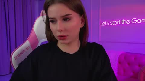 Snapshot of dianabecker chatting on 25, 5, 2026 Diana online show from 25, 5, 2026