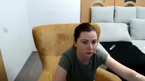 dianasmiey7 online show from 22, 3, 2026