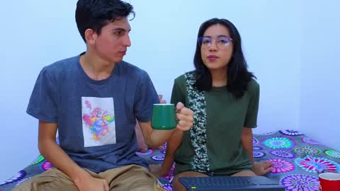 Ana  Leo online show from 5, 2, 2025