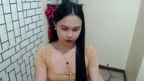 Snapshot of diane_intownx chatting on 5, 2, 2025 Diane online show from 5, 2, 2025