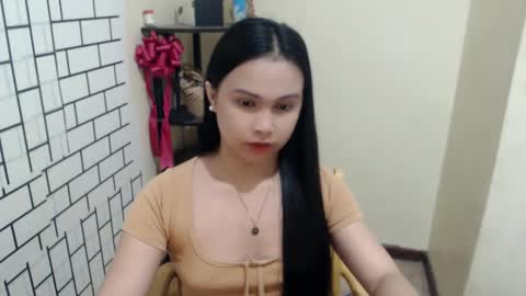 Snapshot of diane_intownx chatting on 5, 2, 2025 Diane online show from 5, 2, 2025