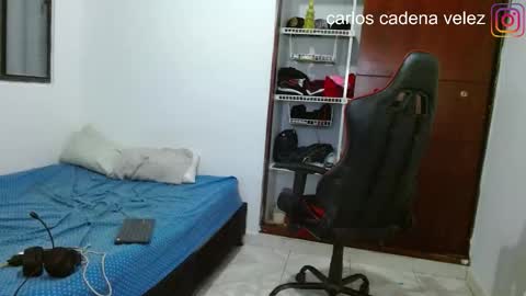 Snapshot of dick_monster23cm chatting on 6, 2, 2026 dick_monster23cm online show from 6, 2, 2026