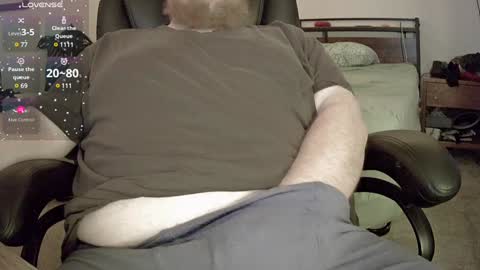 Snapshot of dicksmith99 chatting on 28, 1, 2025 Steve online show from 28, 1, 2025