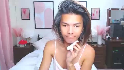 Snapshot of diense17 chatting on 19, 2, 2026 Dennesse online show from 19, 2, 2026