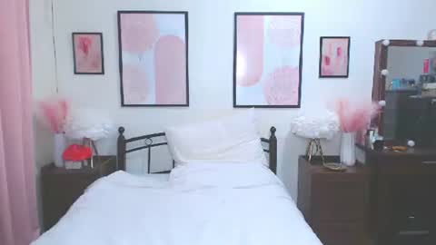 Snapshot of diense17 chatting on 24, 2, 2026 Dennesse online show from 24, 2, 2026