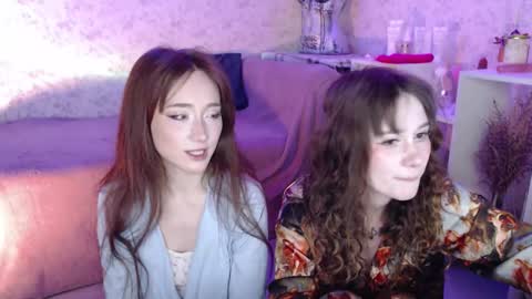 Hi im Alice 3 Im usualy online 03-10 or 17-21 UTC0 online show from 23, 12, 2025