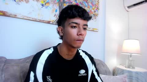 dikey_18 online show from 4, 3, 2025