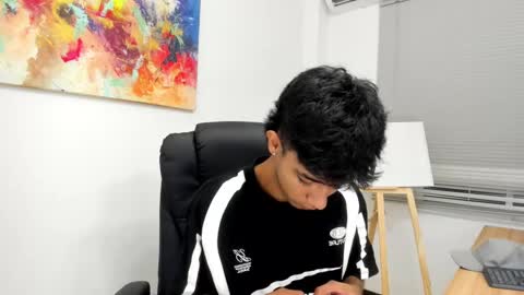 dikey_18 online show from 11, 3, 2025