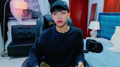 Snapshot of dilan_911 chatting on 17, 5, 2026 DILAN online show from 17, 5, 2026