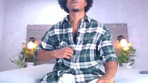 Snapshot of dilan_hall chatting on 15, 5, 2026 dilan_hall online show from 15, 5, 2026