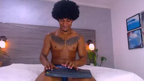 Snapshot of dilan_hall chatting on 11, 6, 2026 dilan_hall online show from 11, 6, 2026