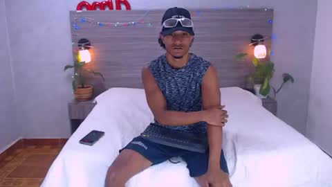 Snapshot of dilan_hall chatting on 15, 6, 2026 dilan_hall online show from 15, 6, 2026