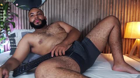 Snapshot of dilanjonnes chatting on 7, 12, 2024 DilanJonnes online show from 7, 12, 2024