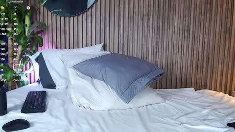 Snapshot of dilanjonnes chatting on 12, 12, 2024 DilanJonnes online show from 12, 12, 2024