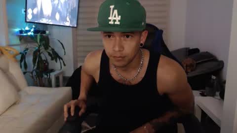 Snapshot of dilanxxx8888 chatting on 19, 2, 2026 dilanxxx8888 online show from 19, 2, 2026