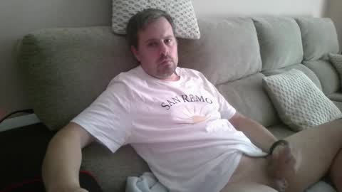 dili999 online show from 19, 9, 2025