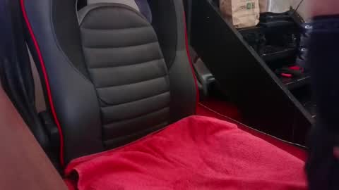 Snapshot of dimax75000 chatting on 1, 2, 2025 dimax75000 online show from 1, 2, 2025