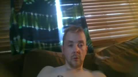 dingleberryjonesmagee online show from 11, 7, 2026