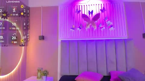 Cristal  online show from 30, 10, 2025