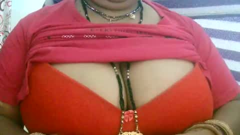 Snapshot of dipa2345 chatting on 10, 10, 2025 dipa2345 online show from 10, 10, 2025