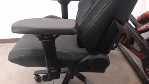 Z online show from 10, 4, 2026