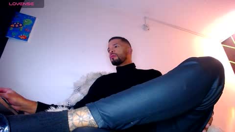 Snapshot of dirtybhot chatting on 22, 2, 2026 I just want to be happy online show from 22, 2, 2026