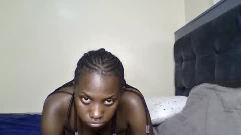Snapshot of dirtybugg chatting on 7, 6, 2026 dirtybugg online show from 7, 6, 2026