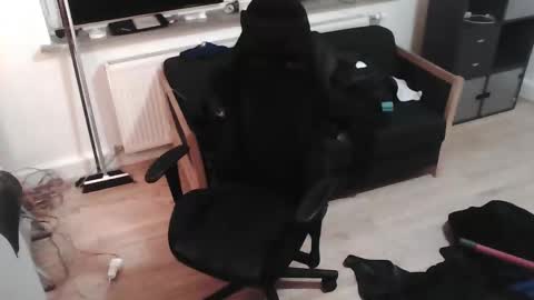 dirtymaaske online show from 1, 2, 2025