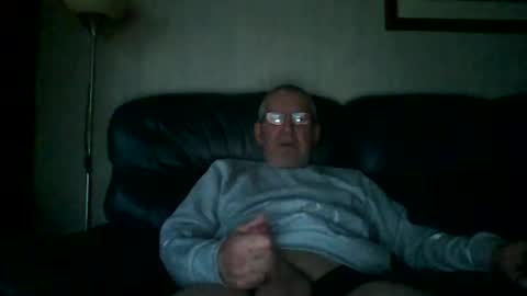 Snapshot of discovery63 chatting on 23, 12, 2024 discovery63 online show from 23, 12, 2024