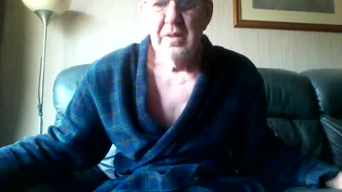 Snapshot of discovery63 chatting on 24, 12, 2024 discovery63 online show from 24, 12, 2024