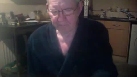 Snapshot of discovery63 chatting on 6, 1, 2025 discovery63 online show from 6, 1, 2025