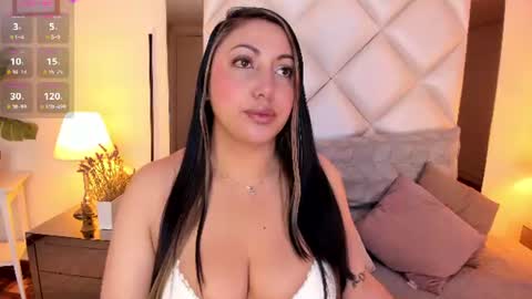 Snapshot of diva_curvi chatting on 16, 7, 2026 Lizz online show from 16, 7, 2026