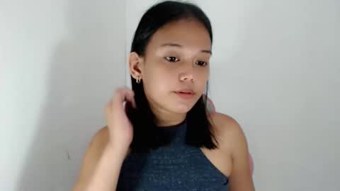 Snapshot of divinegoddness chatting on 7, 5, 2026 Crystal mae online show from 7, 5, 2026