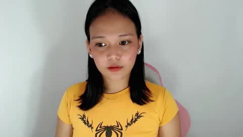 Snapshot of divinegoddness chatting on 20, 5, 2026 Crystal mae online show from 20, 5, 2026