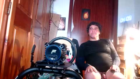 divitimido online show from 4, 4, 2026