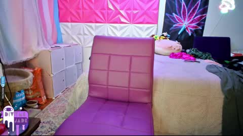 Jade Divyne online show from 8, 12, 2024