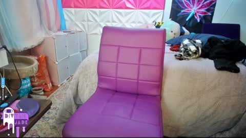 Jade Divyne online show from 12, 12, 2024