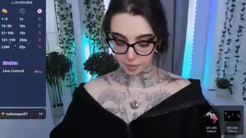 Snapshot of dixipixi_ chatting on 1, 3, 2026 dixipixi_ online show from 1, 3, 2026