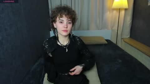 Snapshot of dizer_clop chatting on 19, 2, 2025 Dizer online show from 19, 2, 2025